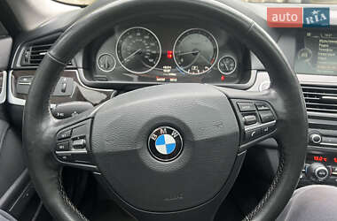 Седан BMW 5 Series 2012 в 