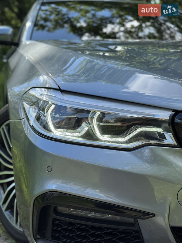 Седан BMW 5 Series 2020 в Києві