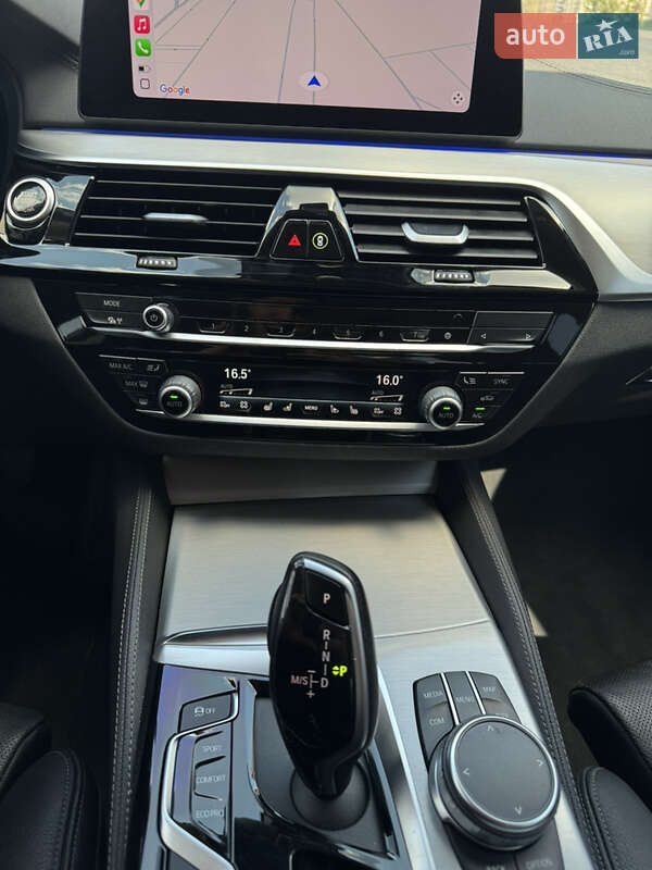 Седан BMW 5 Series 2020 в Києві