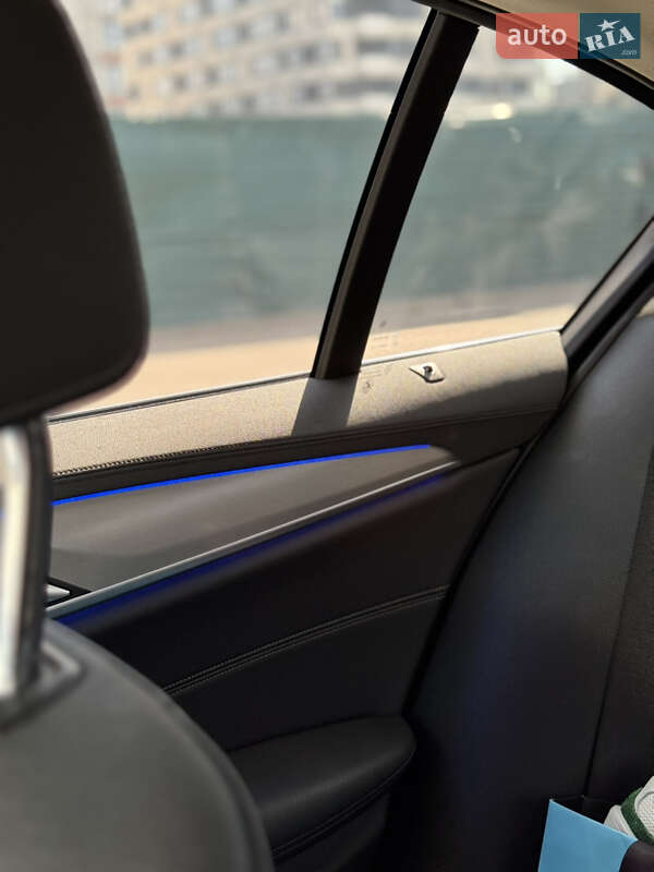 Седан BMW 5 Series 2020 в Києві
