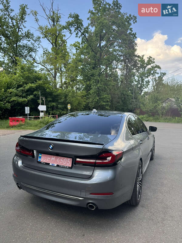 Седан BMW 5 Series 2020 в Києві