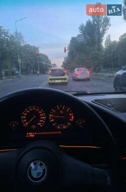 Седан BMW 5 Series 1990 в 