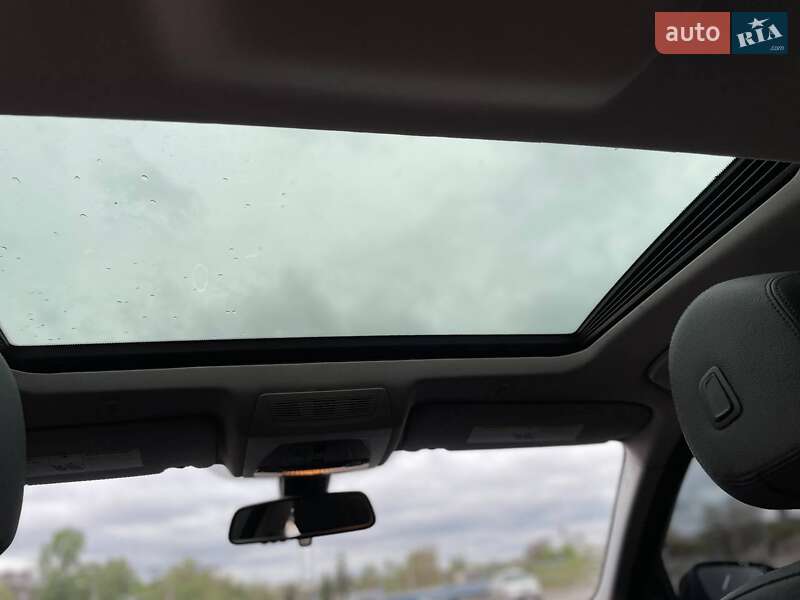 Седан BMW 5 Series 2014 в Харкові