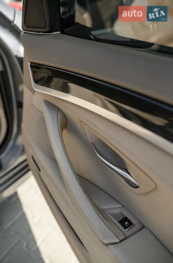 Седан BMW 5 Series 2013 в 