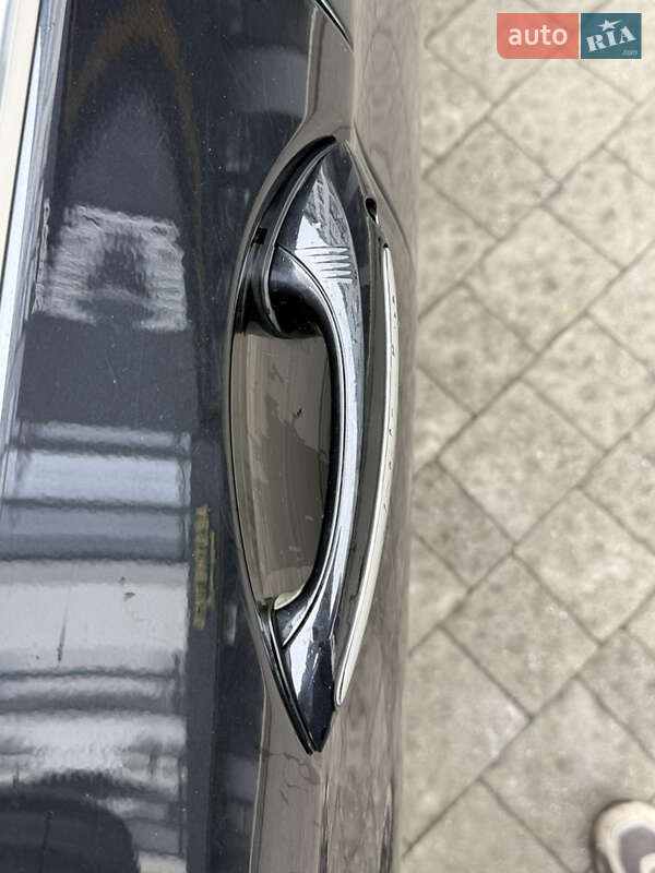 Седан BMW 5 Series 2015 в Новояворівську