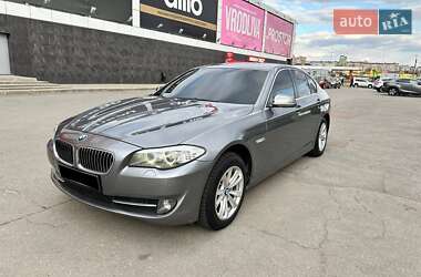 Седан BMW 5 Series 2011 в Харкові