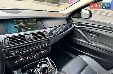 Седан BMW 5 Series 2011 в 
