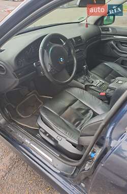 Седан BMW 5 Series 2000 в 