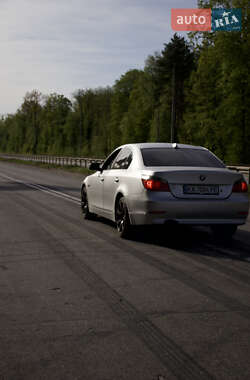 Седан BMW 5 Series 2005 в Житомире