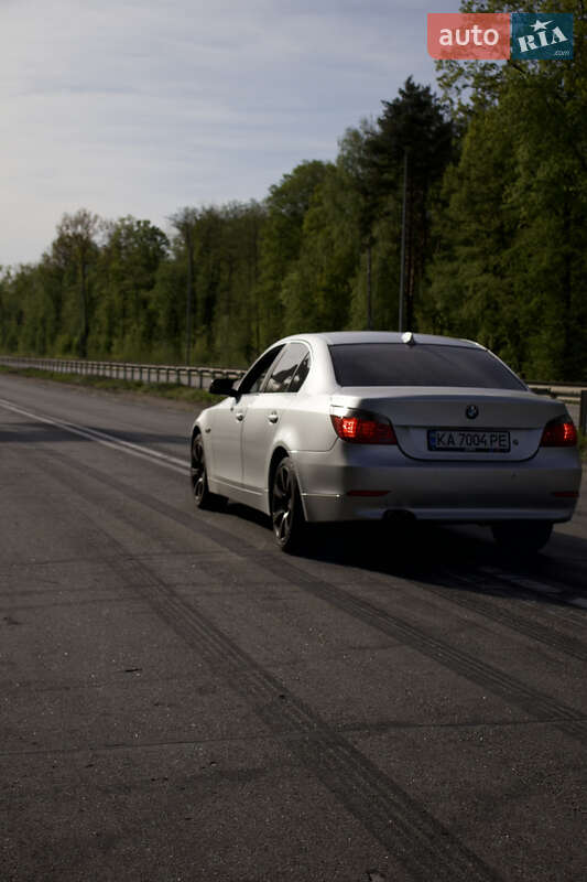 BMW 5 Series 2005