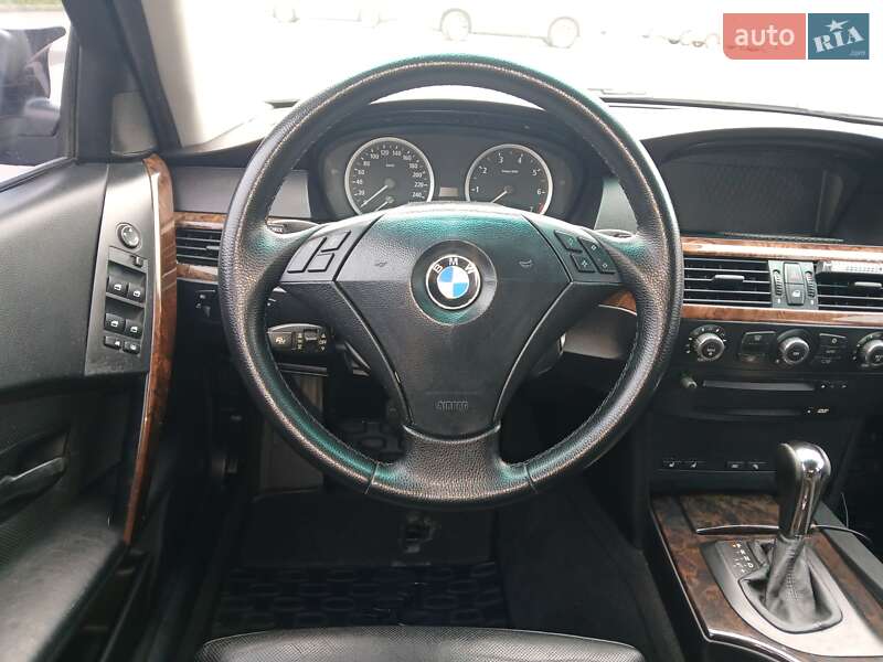 Седан BMW 5 Series 2004 в Киеве фото 9 Седан BMW 5 Series 2004 в Киеве