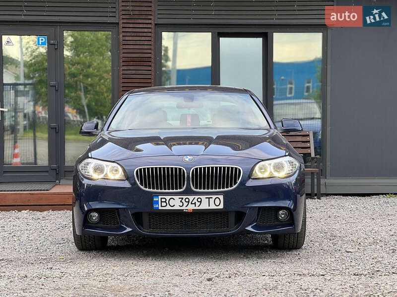 Седан BMW 5 Series 2013 в Львове