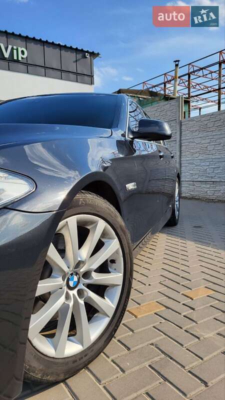 Седан BMW 5 Series 2010 в Харькове
