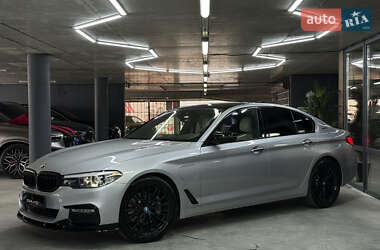 Седан BMW 5 Series 2018 в 