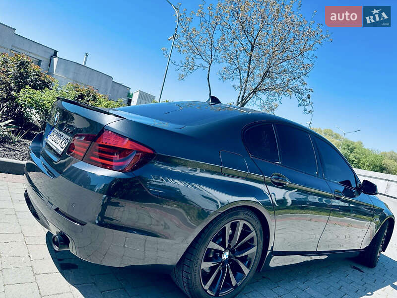 Седан BMW 5 Series 2011 в Краматорську