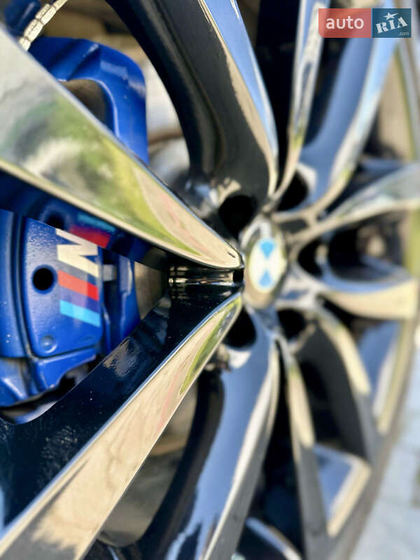 Седан BMW 5 Series 2011 в Краматорську