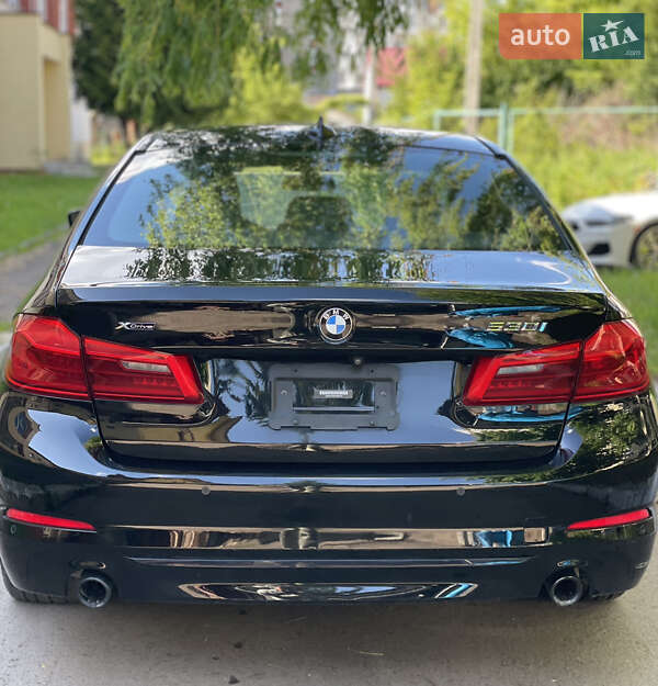 Седан BMW 5 Series 2020 в Львові