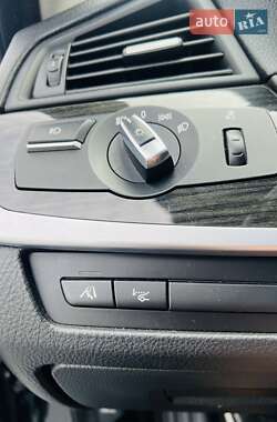 Седан BMW 5 Series 2012 в 
