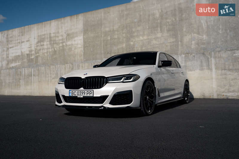 Седан BMW 5 Series 2021 в Львове