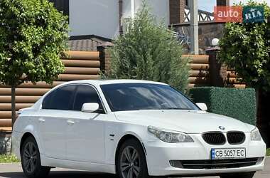 Седан BMW 5 Series 2009 в 