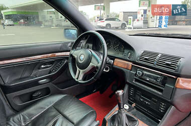 Седан BMW 5 Series 1998 в 