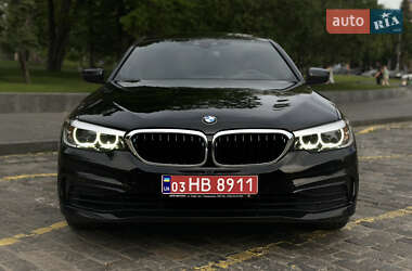 Седан BMW 5 Series 2019 в 