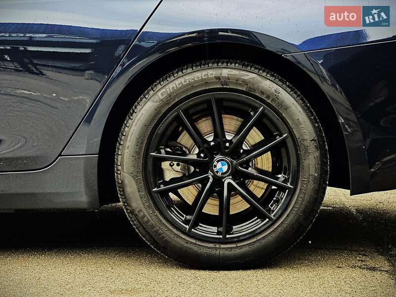Седан BMW 5 Series 2016 в Києві