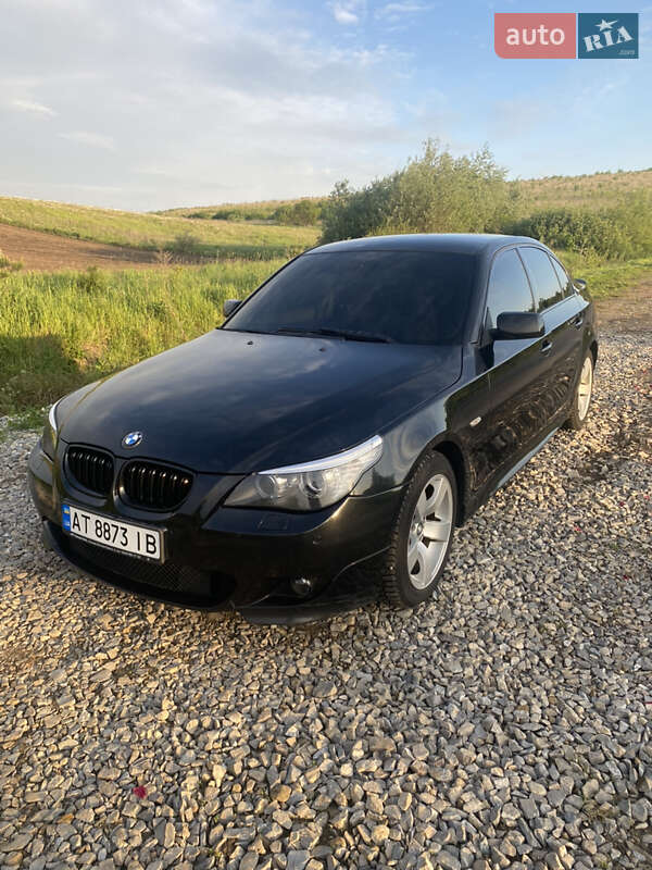 Седан BMW 5 Series 2004 в Ивано-Франковске