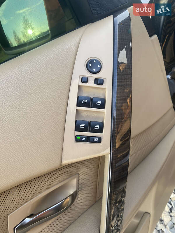 Седан BMW 5 Series 2004 в Ивано-Франковске