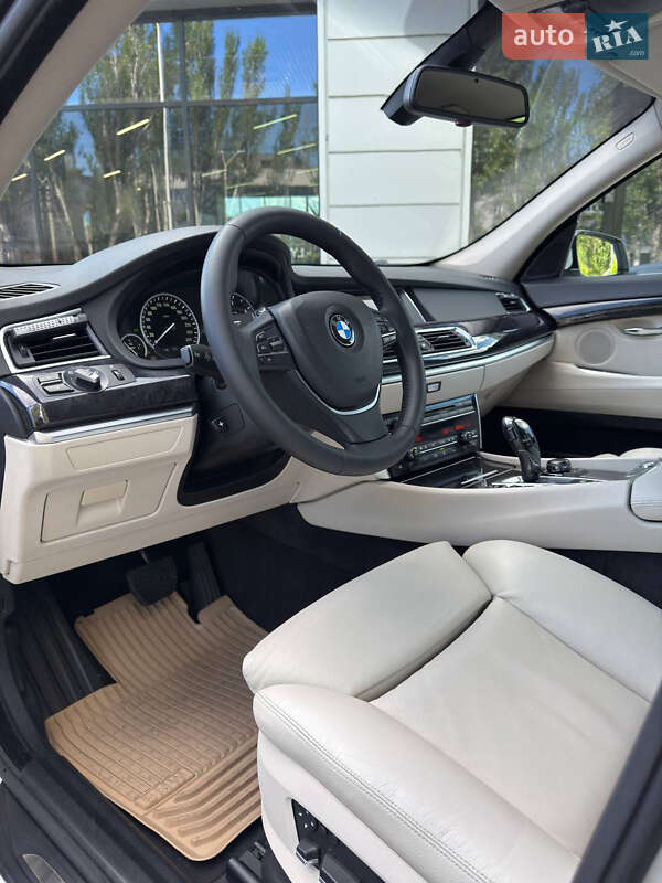 Лифтбек BMW 5 Series 2010 в Одессе