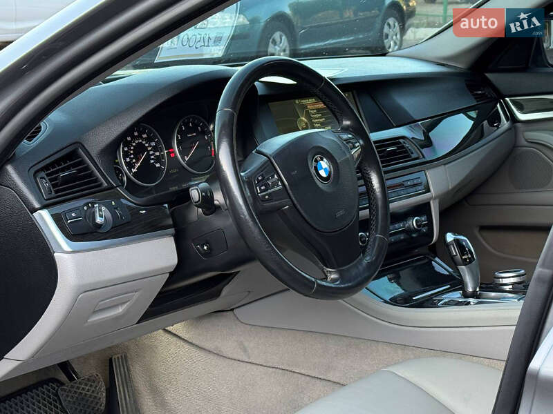 Седан BMW 5 Series 2012 в Запорожье