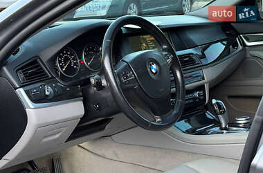 Седан BMW 5 Series 2012 в 