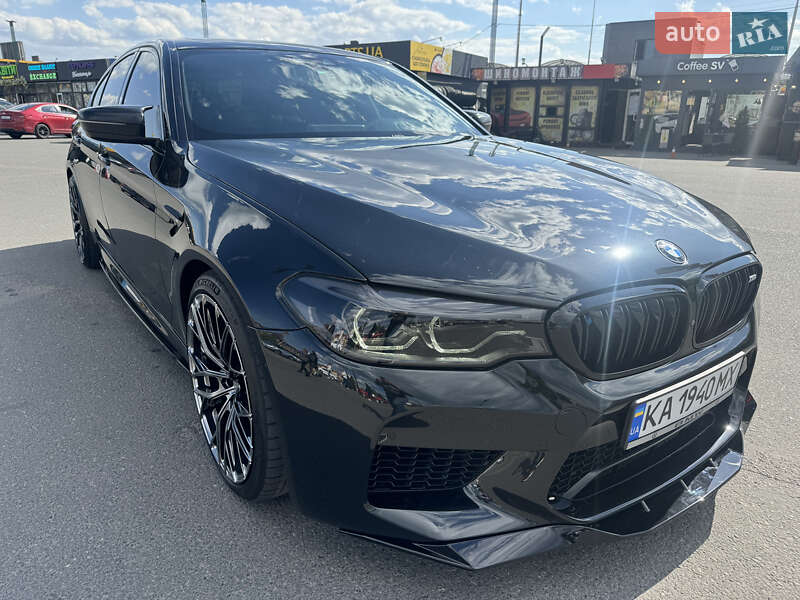 Седан BMW 5 Series 2018 в Киеве