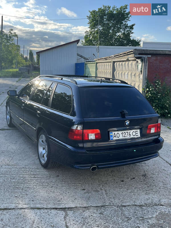 Универсал BMW 5 Series 2001 в Новоднестровске