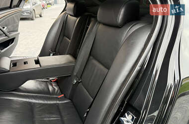 Седан BMW 5 Series 2008 в 