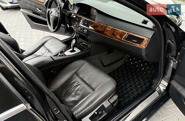 Седан BMW 5 Series 2008 в 