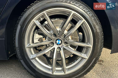 Седан BMW 5 Series 2019 в 