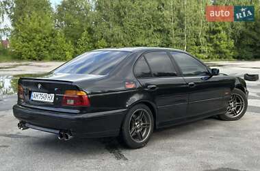 Седан BMW 5 Series 2002 в 