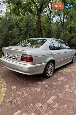 Седан BMW 5 Series 2001 в 