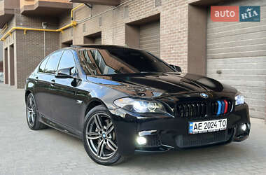 Седан BMW 5 Series 2012 в 