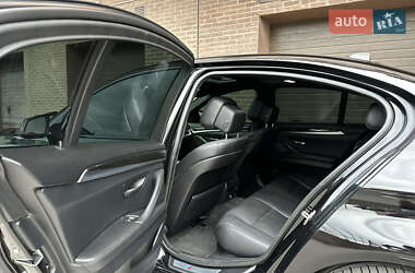Седан BMW 5 Series 2012 в 