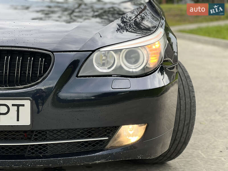 Седан BMW 5 Series 2007 в Новояворовске