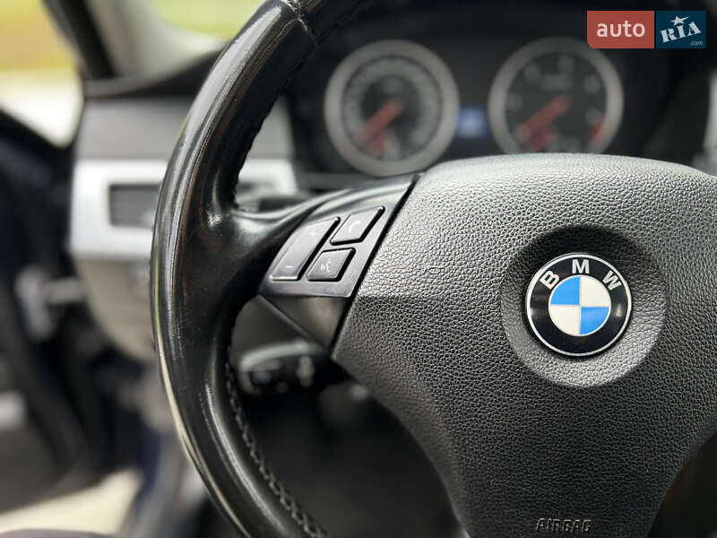 Седан BMW 5 Series 2007 в Новояворовске