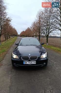 Седан BMW 5 Series 2007 в 
