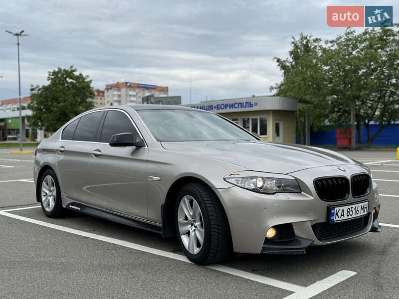 Седан BMW 5 Series 2012 в Києві