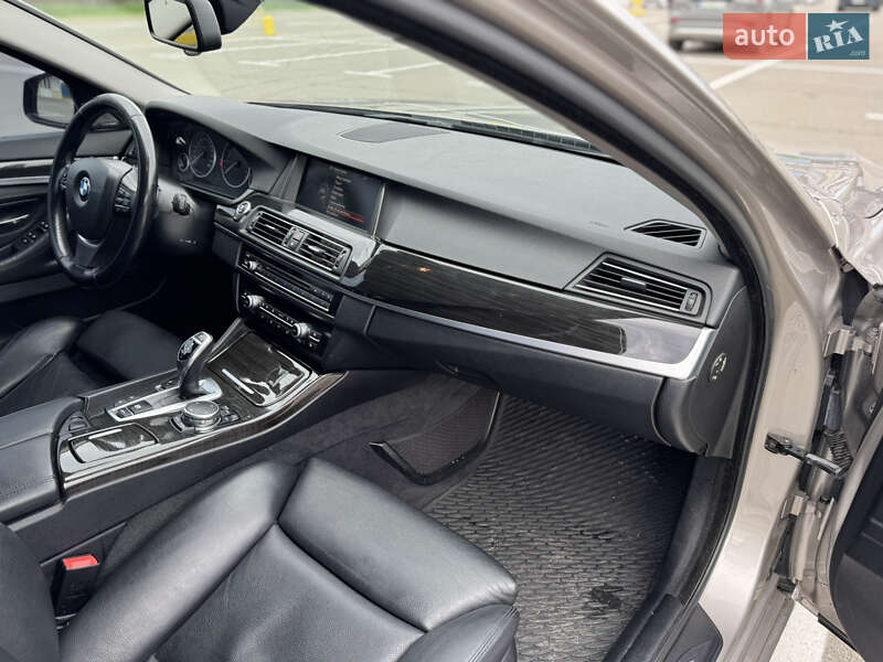 Седан BMW 5 Series 2012 в Києві