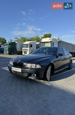 Седан BMW 5 Series 2002 в Одессе