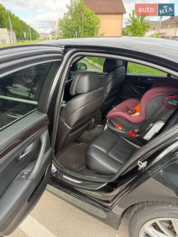 Седан BMW 5 Series 2012 в Києві фото 18 Седан BMW 5 Series 2012 в Києві