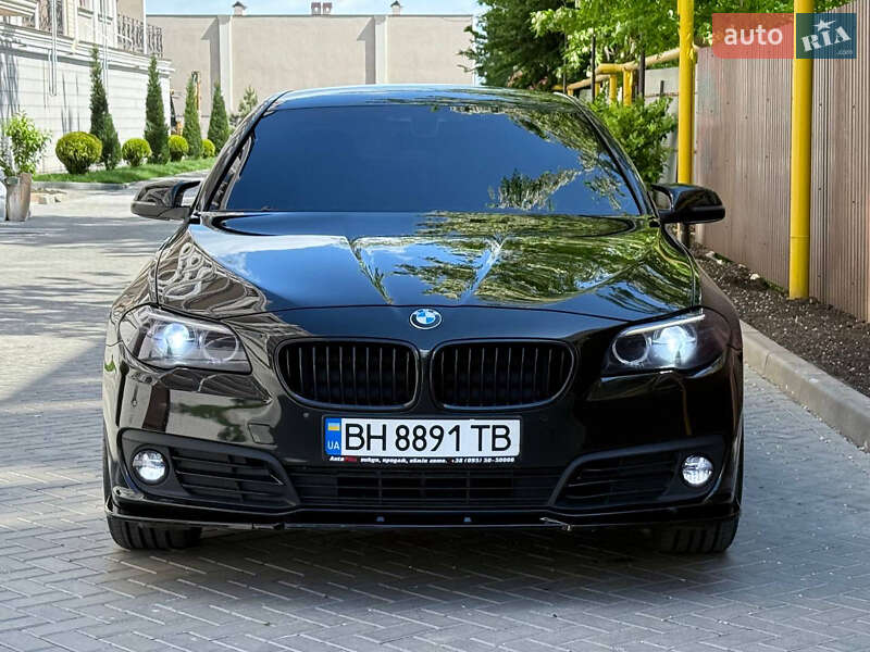 Седан BMW 5 Series 2015 в Одессе
