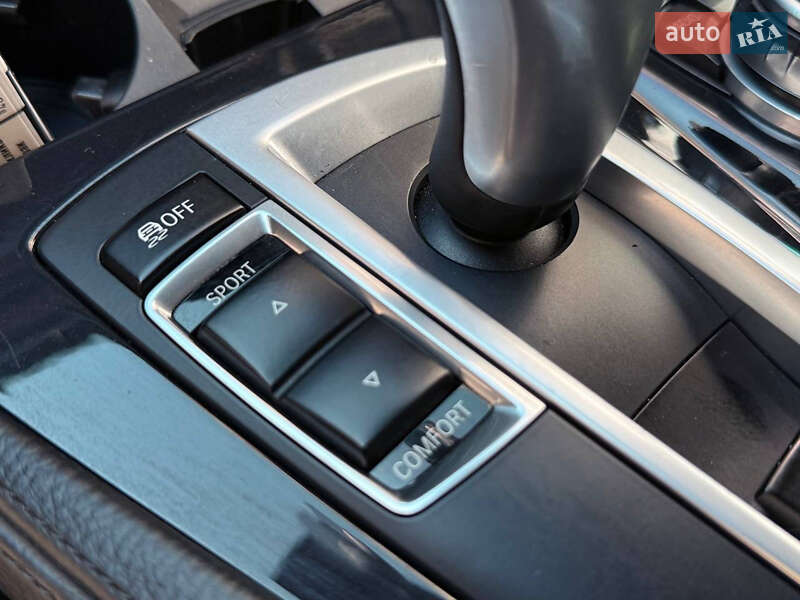 Седан BMW 5 Series 2015 в Одессе
